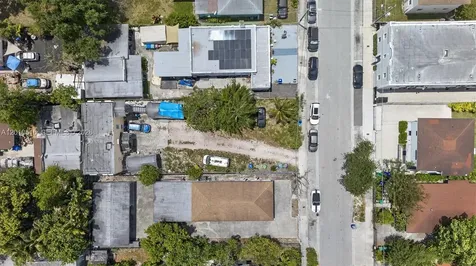 244 NW 32nd Street Miami FL 33127