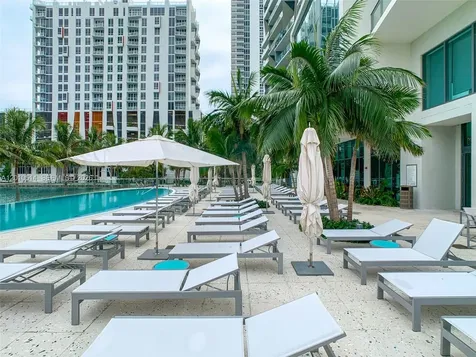 460 NE 28th Street Miami FL 33137