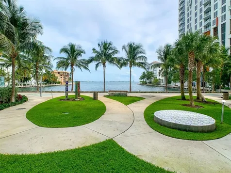 460 NE 28th Street Miami FL 33137
