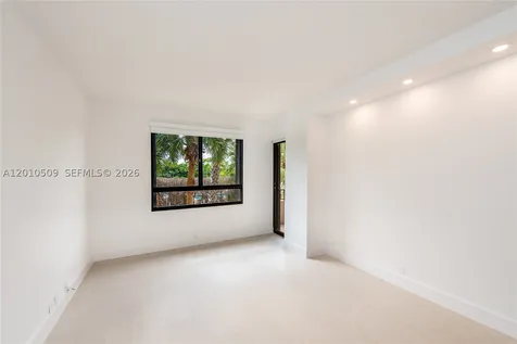 151 Crandon Boulevard Key Biscayne FL 33149