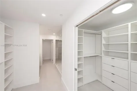 151 Crandon Boulevard Key Biscayne FL 33149