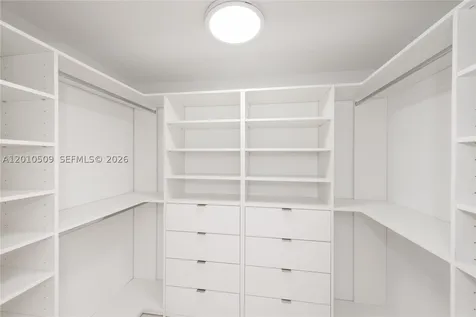 151 Crandon Boulevard Key Biscayne FL 33149