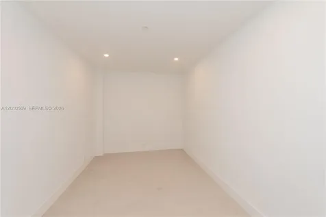 151 Crandon Boulevard Key Biscayne FL 33149