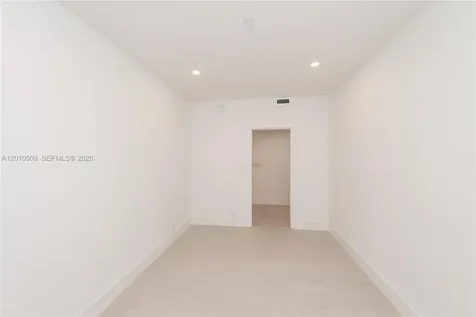 151 Crandon Boulevard Key Biscayne FL 33149