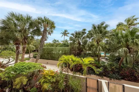 151 Crandon Boulevard Key Biscayne FL 33149