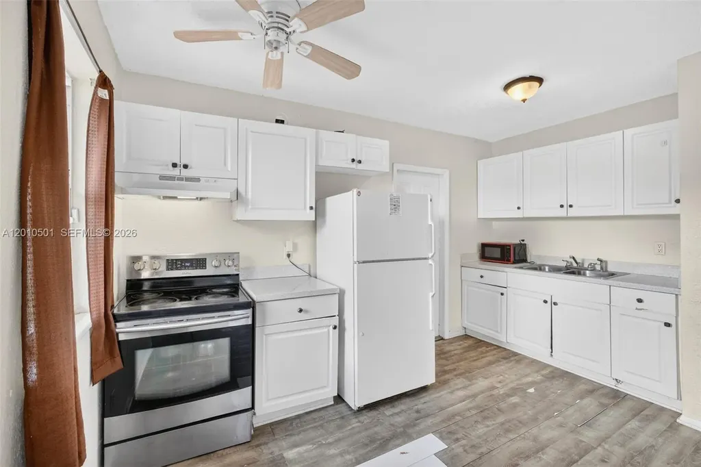 2437 NW 20th Street Fort Lauderdale FL 33311