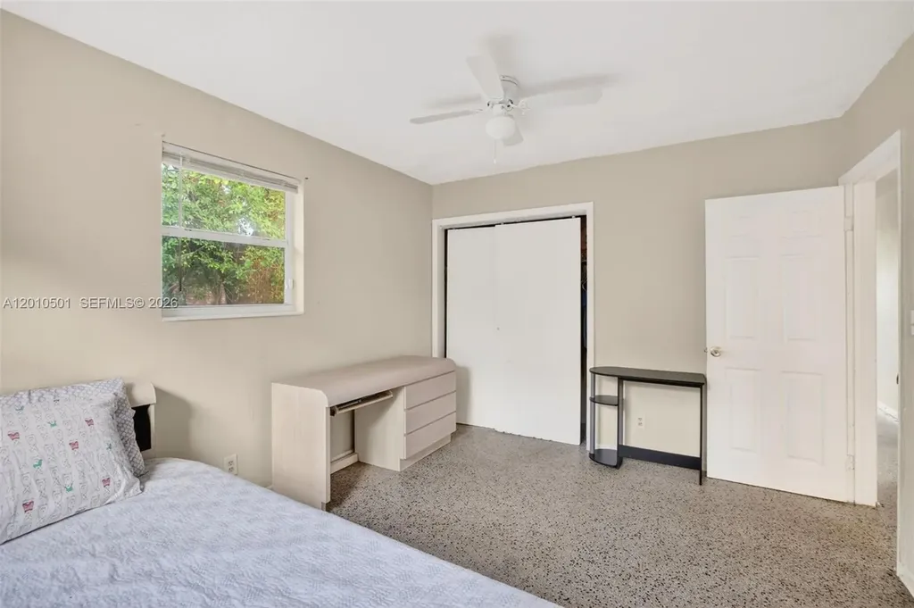 2437 NW 20th Street Fort Lauderdale FL 33311