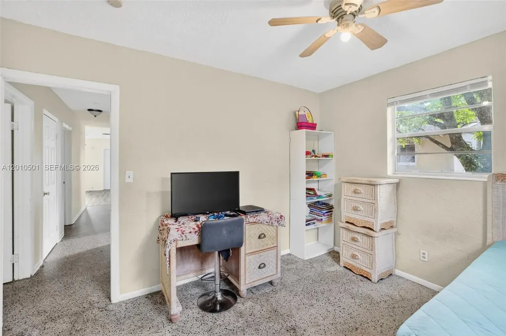 2437 NW 20th Street Fort Lauderdale FL 33311
