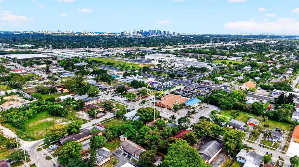 2437 NW 20th Street Fort Lauderdale FL 33311