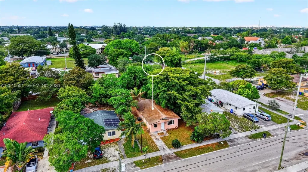 2437 NW 20th Street Fort Lauderdale FL 33311