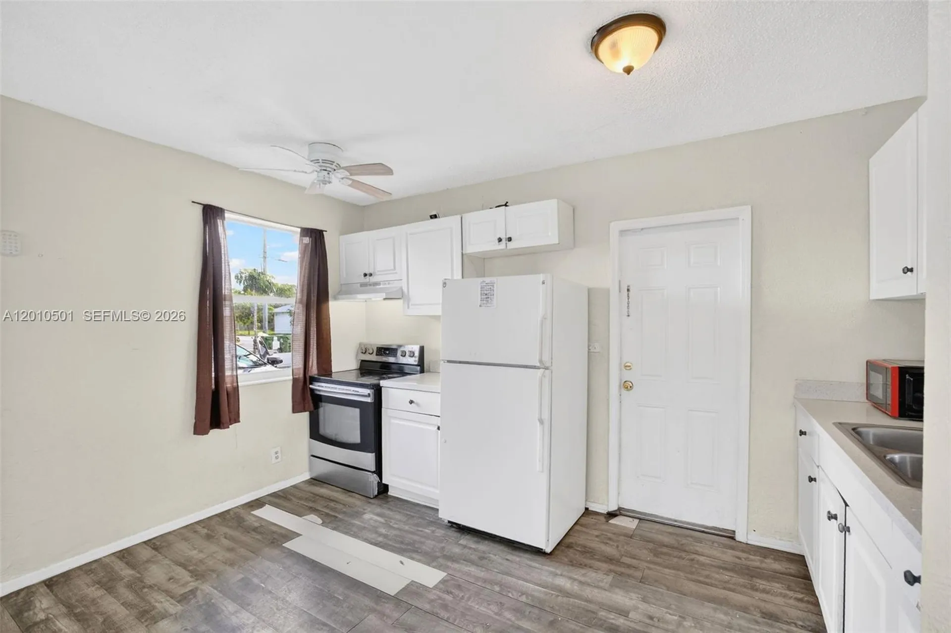2437 NW 20th Street Fort Lauderdale FL 33311