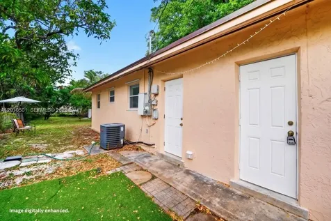 2437 NW 20th Street Fort Lauderdale FL 33311