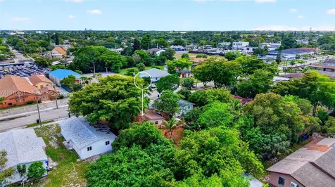 2437 NW 20th Street Fort Lauderdale FL 33311