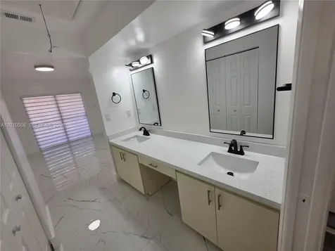 14775 SW 83rd Lane Miami FL 33193