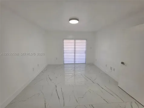 14775 SW 83rd Lane Miami FL 33193