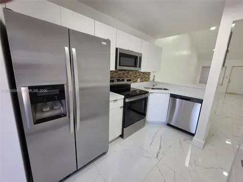 14775 SW 83rd Lane Miami FL 33193