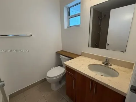 1712 SW 2nd Avenue Miami FL 33129
