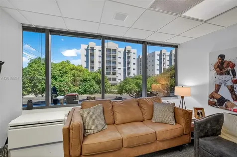 2121 SW 3rd Avenue Miami FL 33129