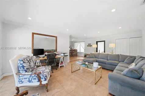 9331 SW 104th Court Miami FL 33176