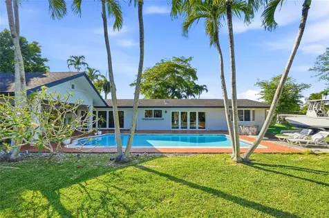 9331 SW 104th Court Miami FL 33176