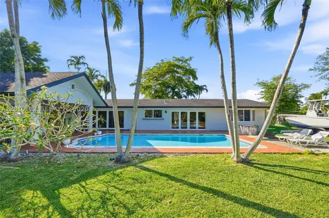 9331 SW 104th Court Miami FL 33176