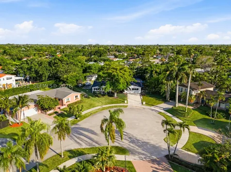 9331 SW 104th Court Miami FL 33176