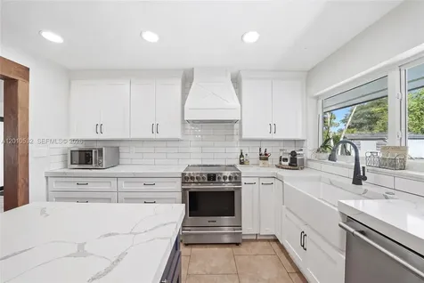 9331 SW 104th Court Miami FL 33176