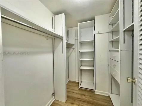 9175 SW 77th Avenue Miami FL 33156