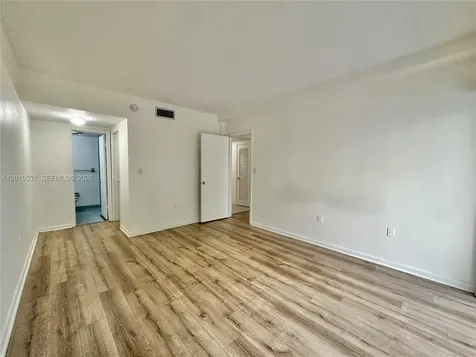 9175 SW 77th Avenue Miami FL 33156