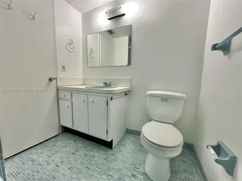 9175 SW 77th Avenue Miami FL 33156