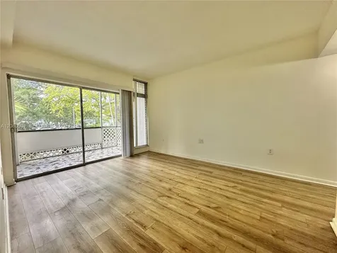 9175 SW 77th Avenue Miami FL 33156