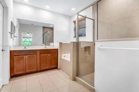 6978 Broadland Way Coconut Creek FL 33073
