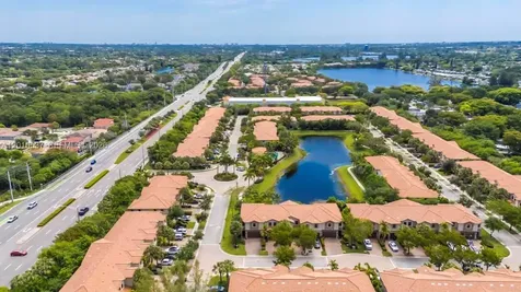 6978 Broadland Way Coconut Creek FL 33073