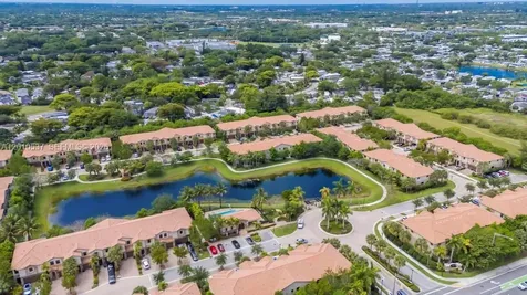 6978 Broadland Way Coconut Creek FL 33073