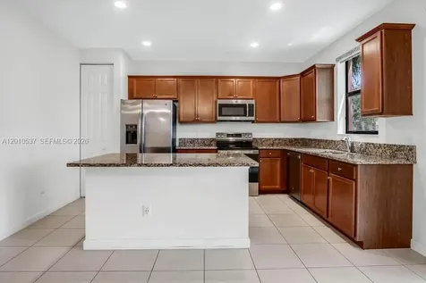 6978 Broadland Way Coconut Creek FL 33073