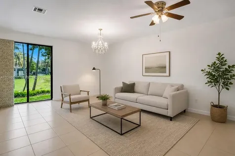 6978 Broadland Way Coconut Creek FL 33073