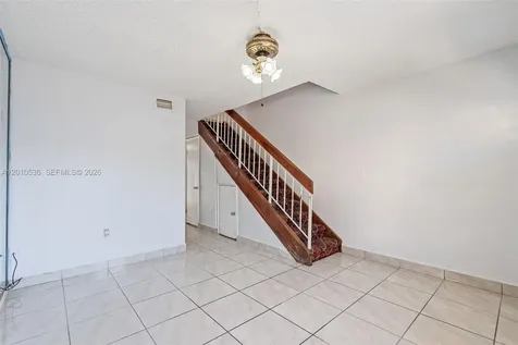 2331 W 66th Place Hialeah FL 33016