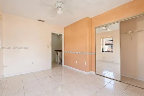 2331 W 66th Place Hialeah FL 33016