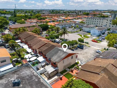 2331 W 66th Place Hialeah FL 33016