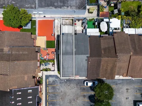 2331 W 66th Place Hialeah FL 33016