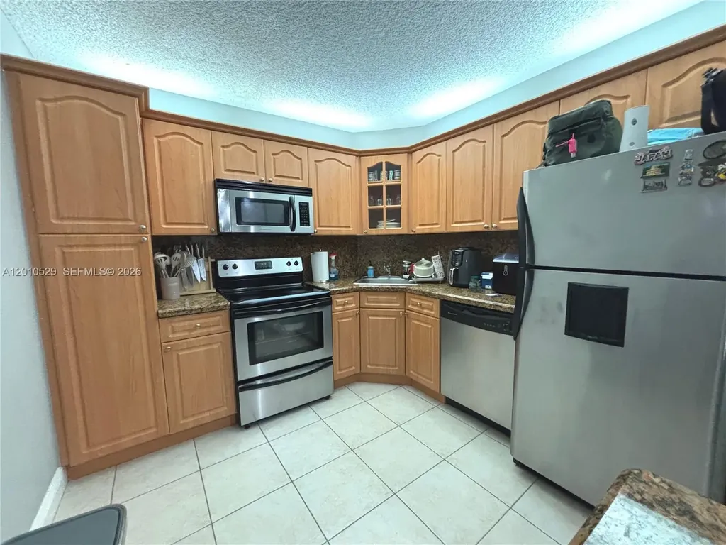 3859 Coral Tree Circle Coconut Creek FL 33073