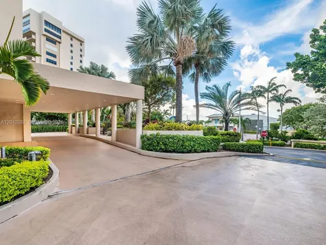 5000 N Ocean Boulevard Lauderdale By The Sea FL 33308