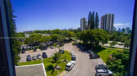 20100 W Country Club Drive Aventura FL 33180