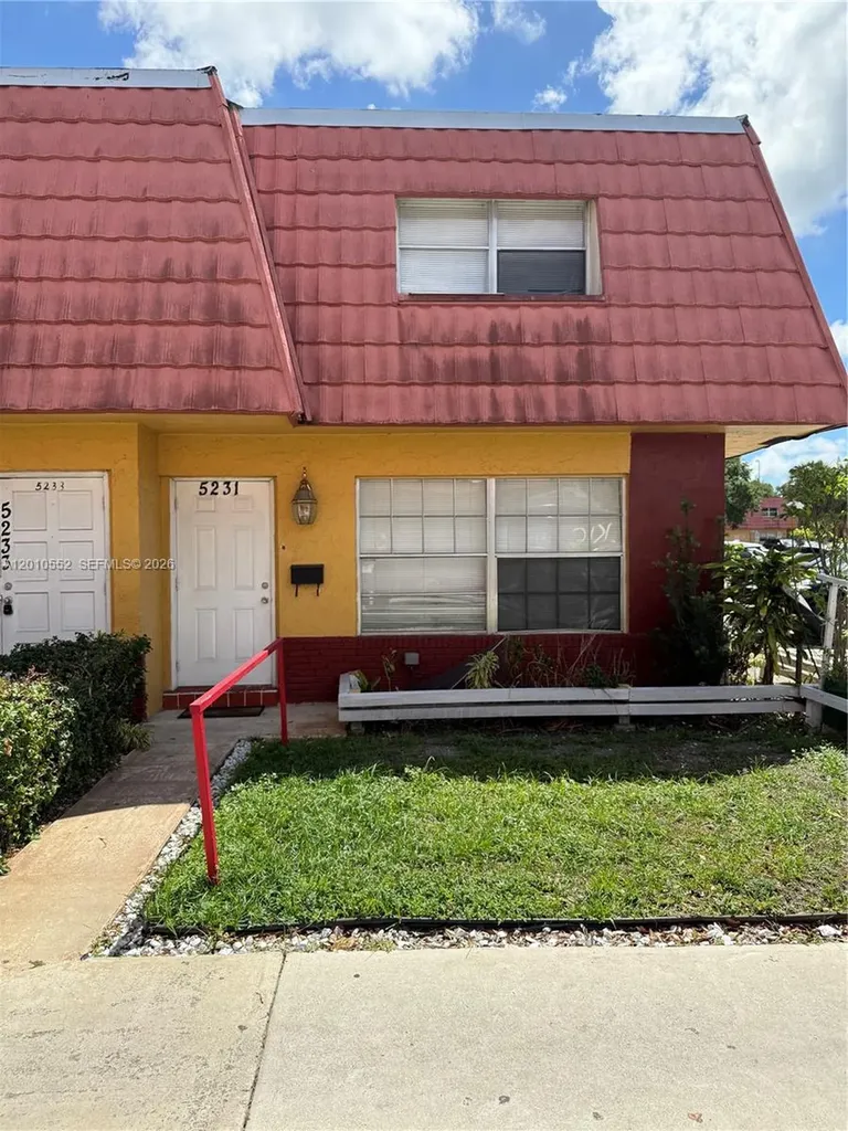 5231 NW 27th Street Lauderhill FL 33313
