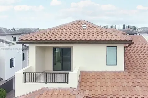 8370 NW 49th Street Doral FL 33166