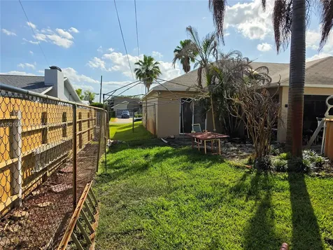 2637 SW Monterrey Lane Port St. Lucie FL 34953