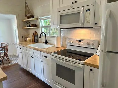2287 NE Patrician Street Jensen Beach FL 34957