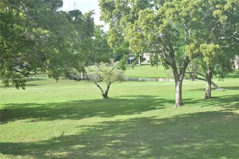 9321 Sunrise Lakes Boulevard Sunrise FL 33322