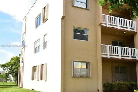 9321 Sunrise Lakes Boulevard Sunrise FL 33322