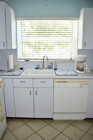 9321 Sunrise Lakes Boulevard Sunrise FL 33322